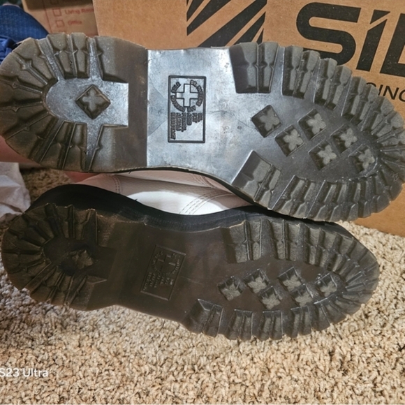 Devon Heart Buckle Dr Martens - Picture 6 of 7